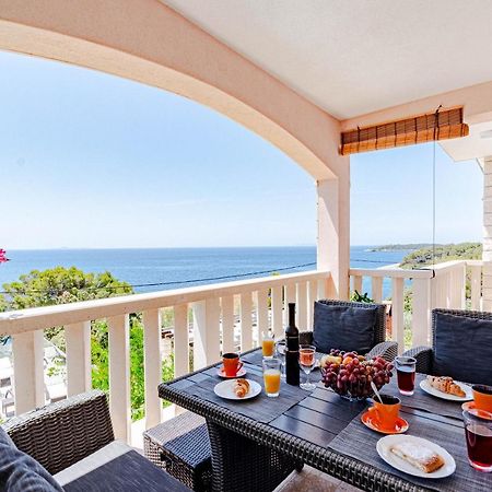 Apartments Separovic Прижба Екстериор снимка