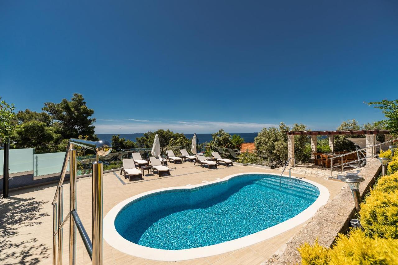 Apartments Separovic Прижба Екстериор снимка