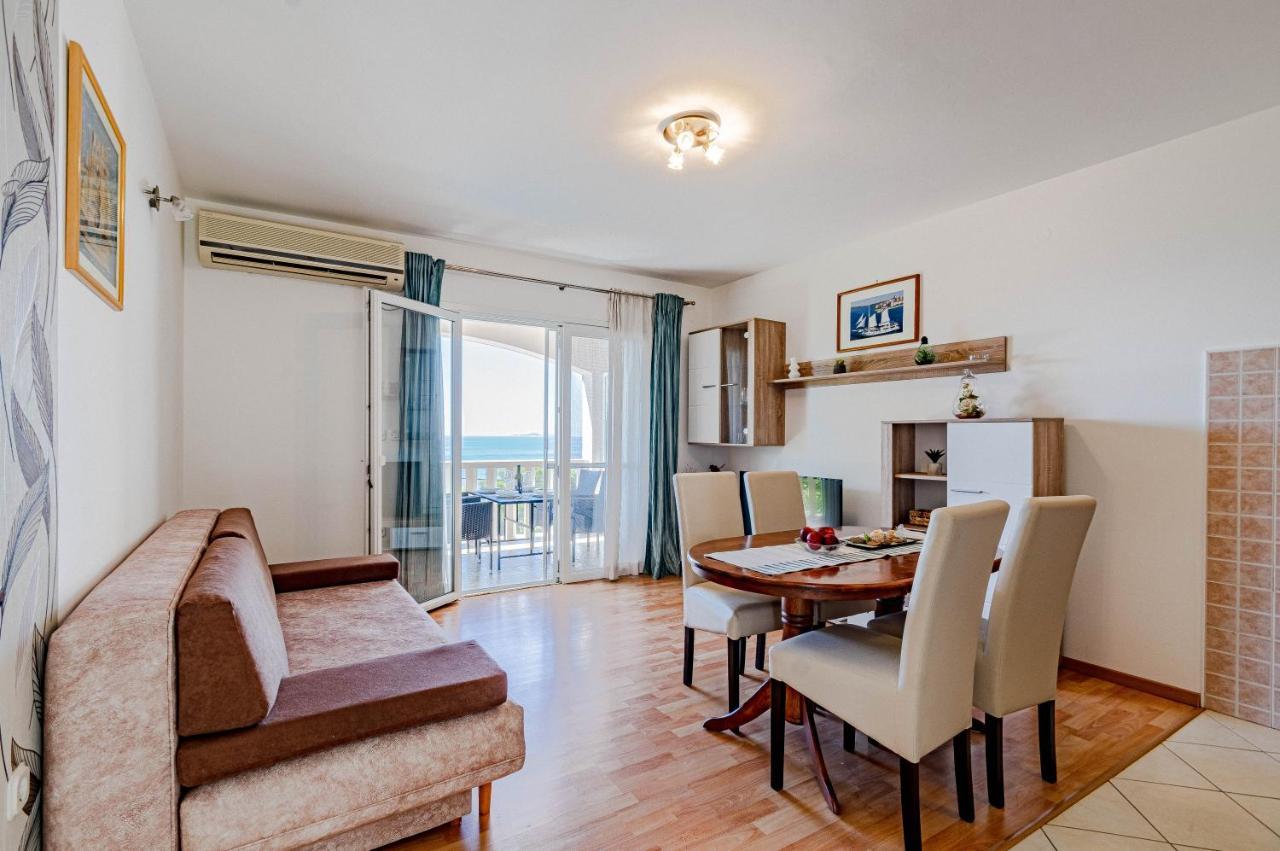 Apartments Separovic Прижба Екстериор снимка