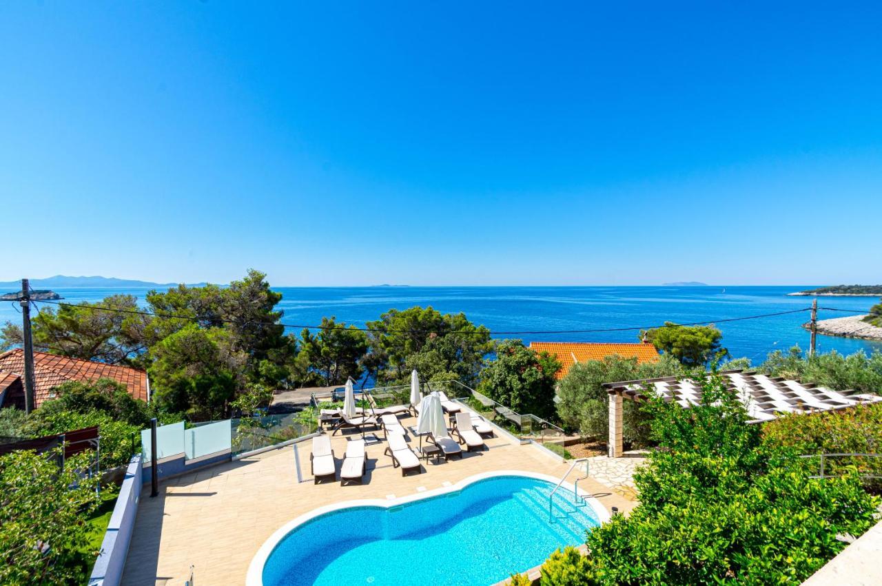 Apartments Separovic Прижба Екстериор снимка
